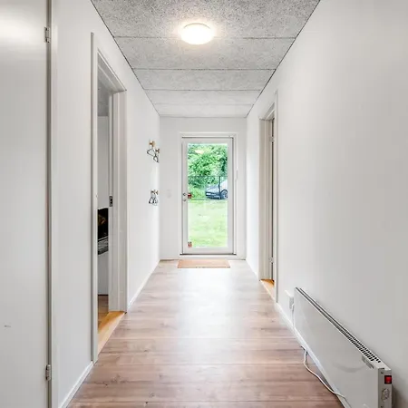 Dom wakacyjny Albina - 650m From The Sea By Interhome Ebeltoft